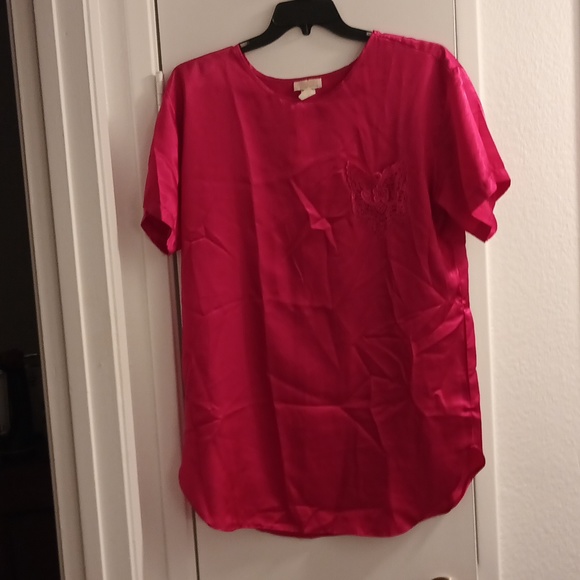 One Piece Ladies Sleepware - Picture 1 of 2